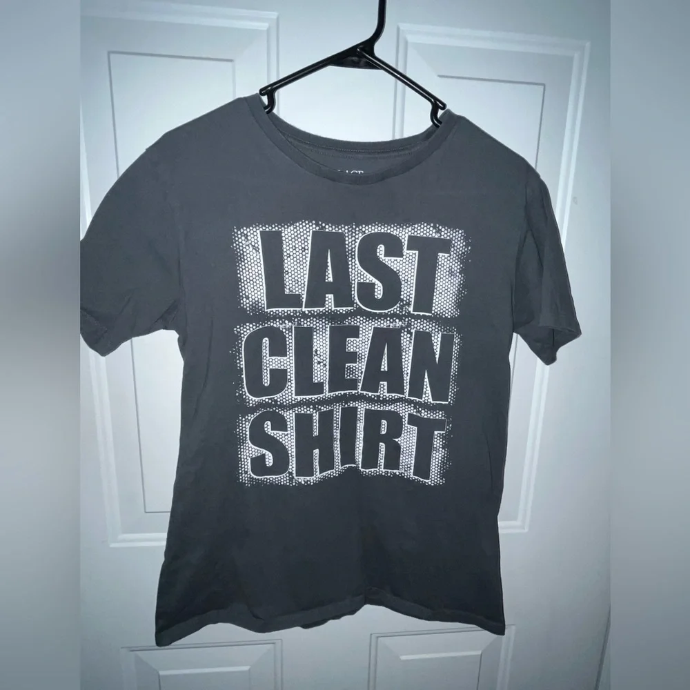 EUC Children’s Place Boy’s “Last Clean Shirt” Graphic Tee - Sz XXL/16